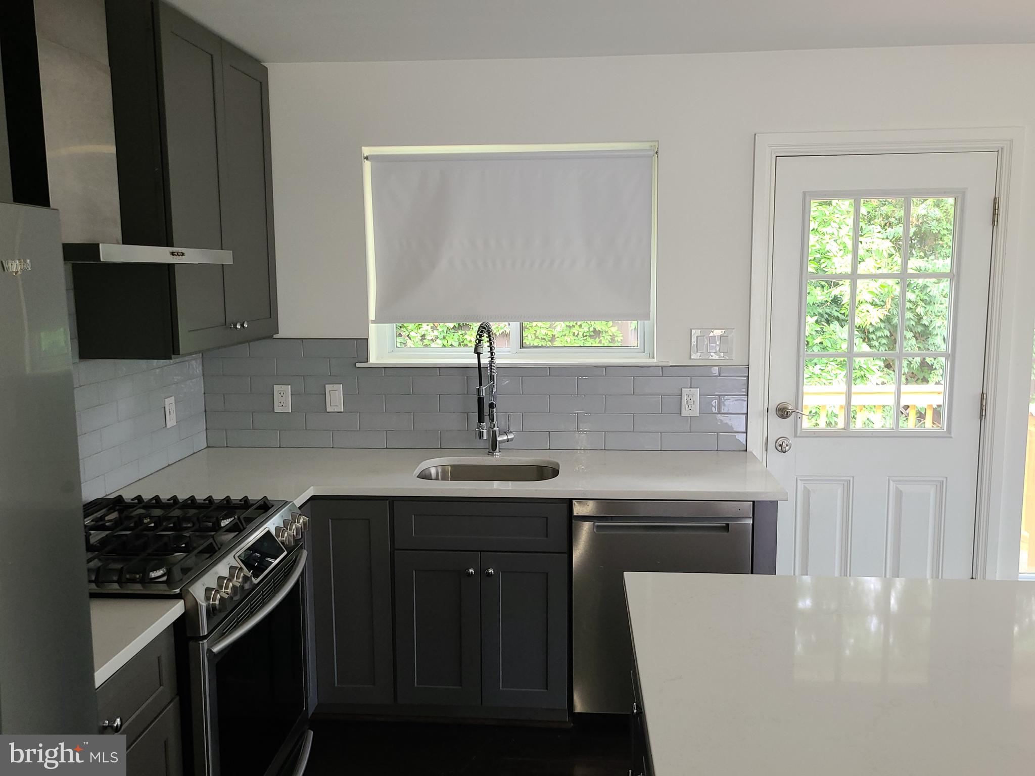 MARYMOUNT - Residential Lease