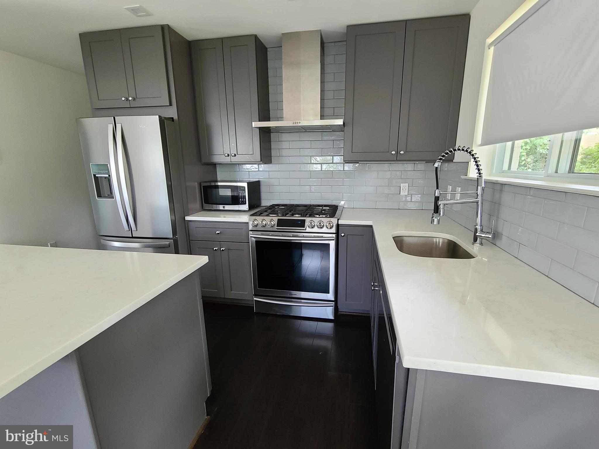 MARYMOUNT - Residential Lease