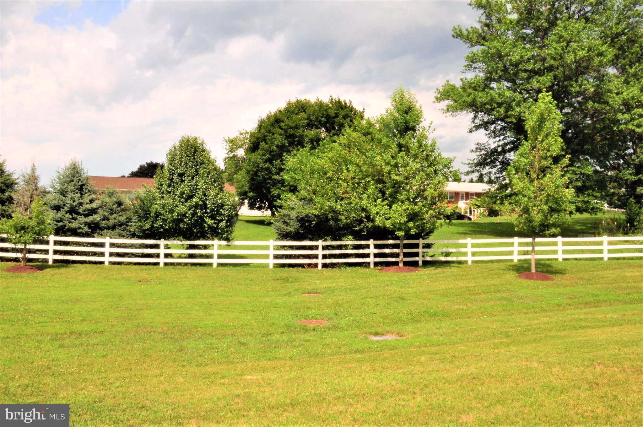 GREENWAY VILLAGE - Residential