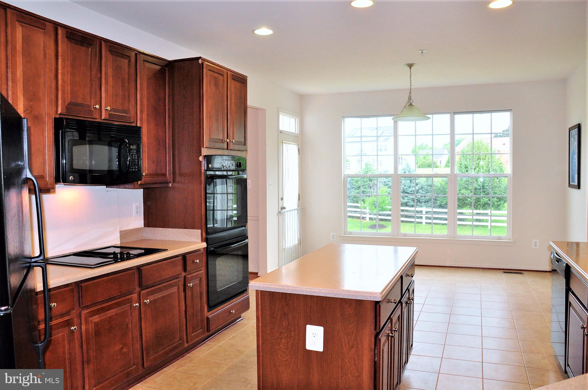 GREENWAY VILLAGE - Residential