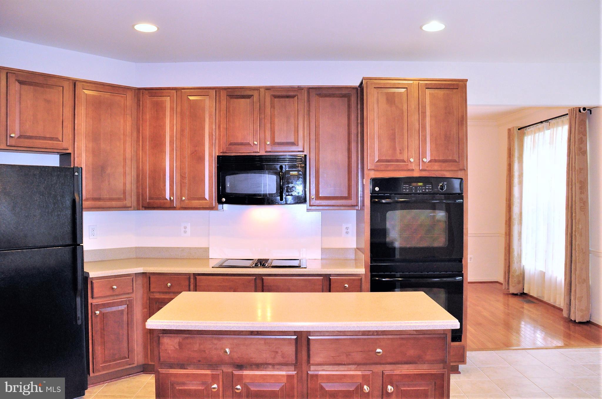 GREENWAY VILLAGE - Residential