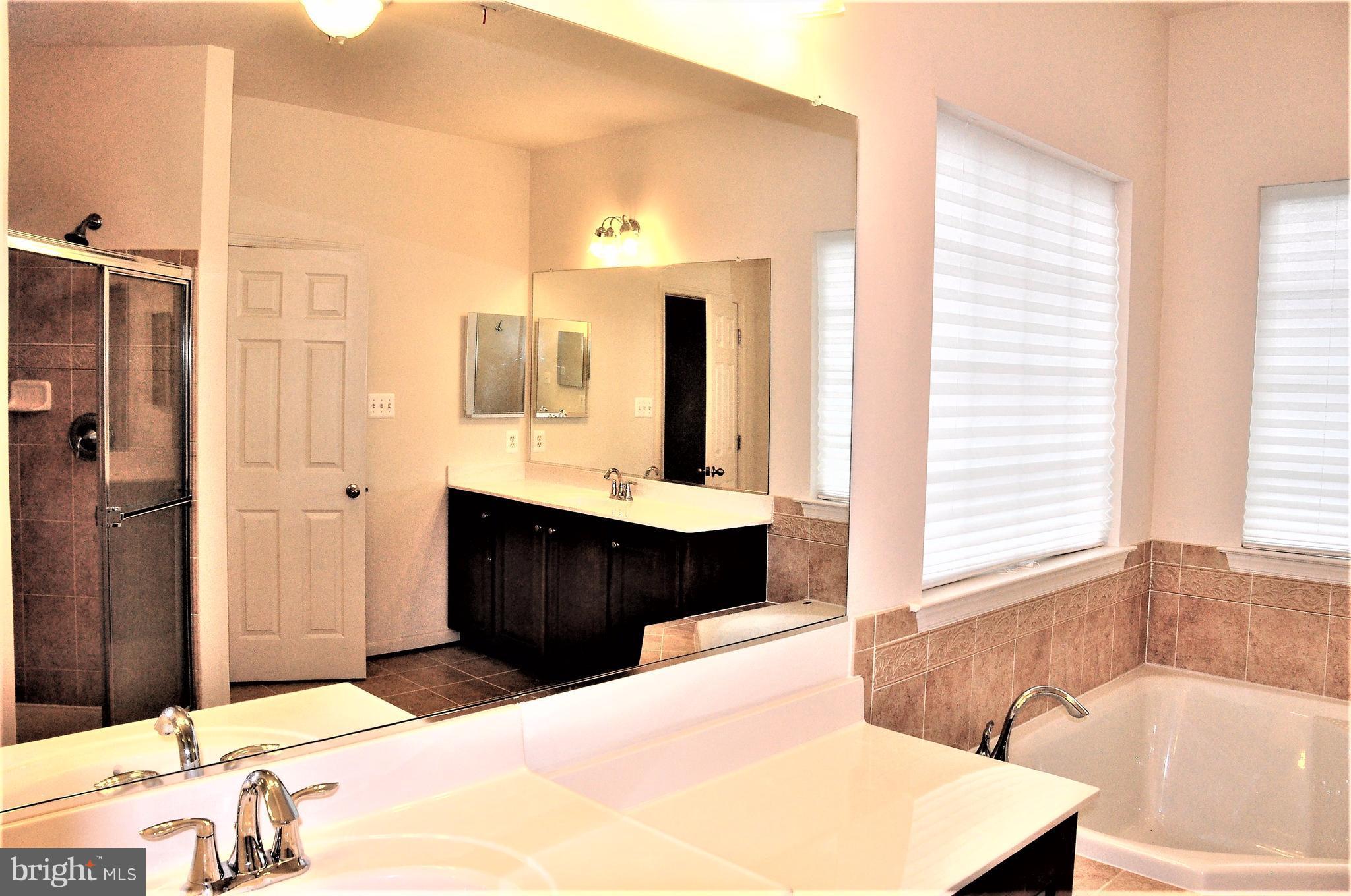 GREENWAY VILLAGE - Residential