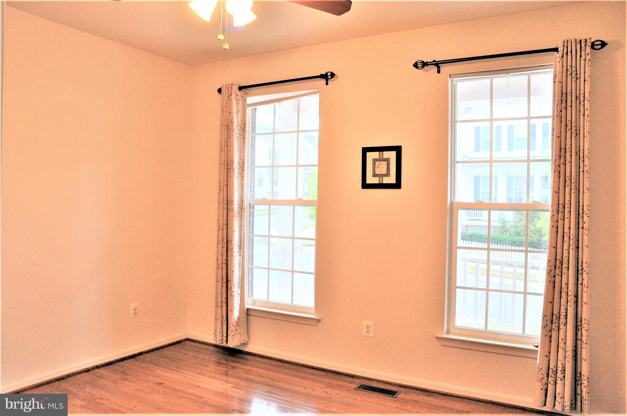 GREENWAY VILLAGE - Residential