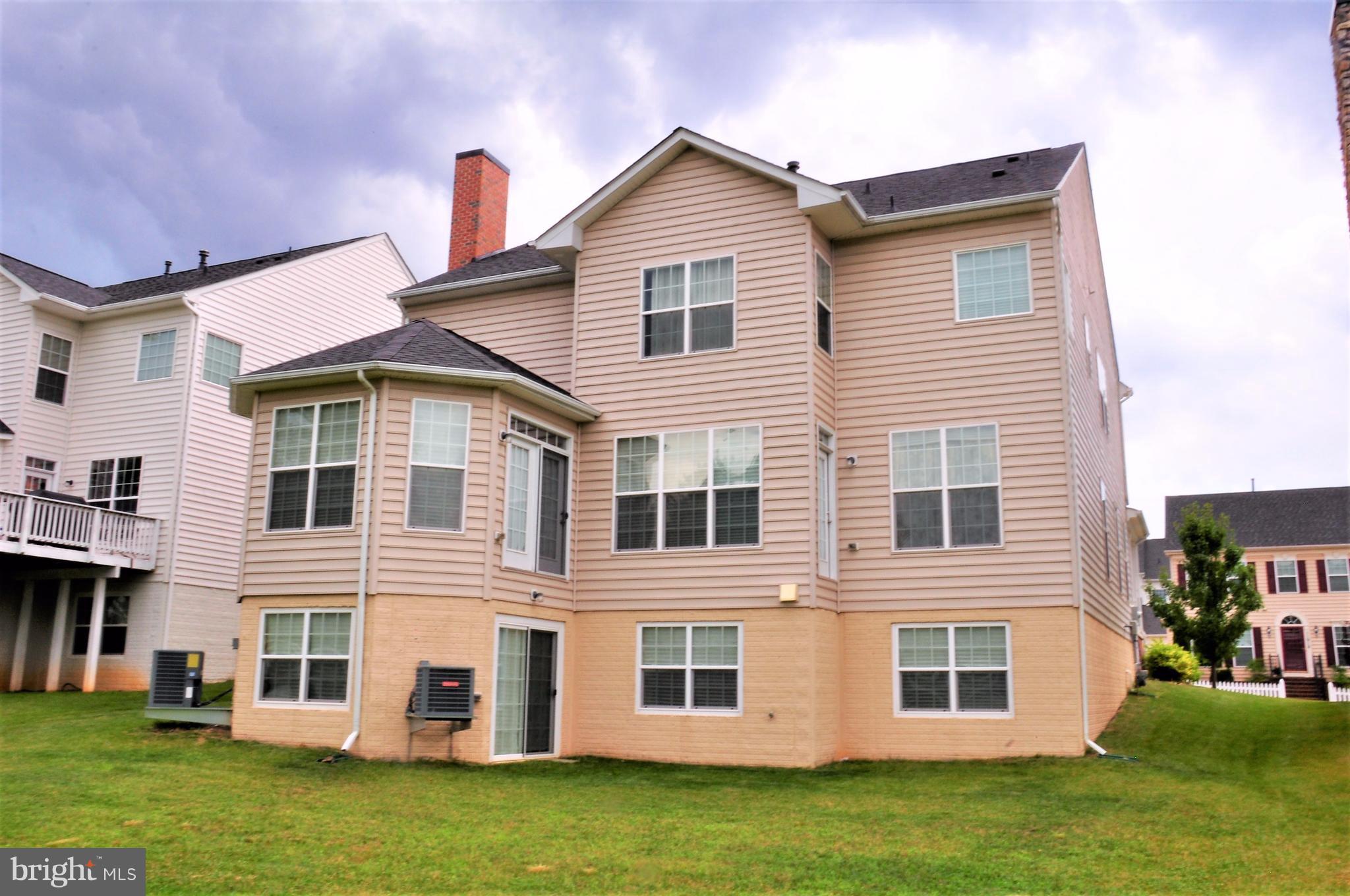 GREENWAY VILLAGE - Residential