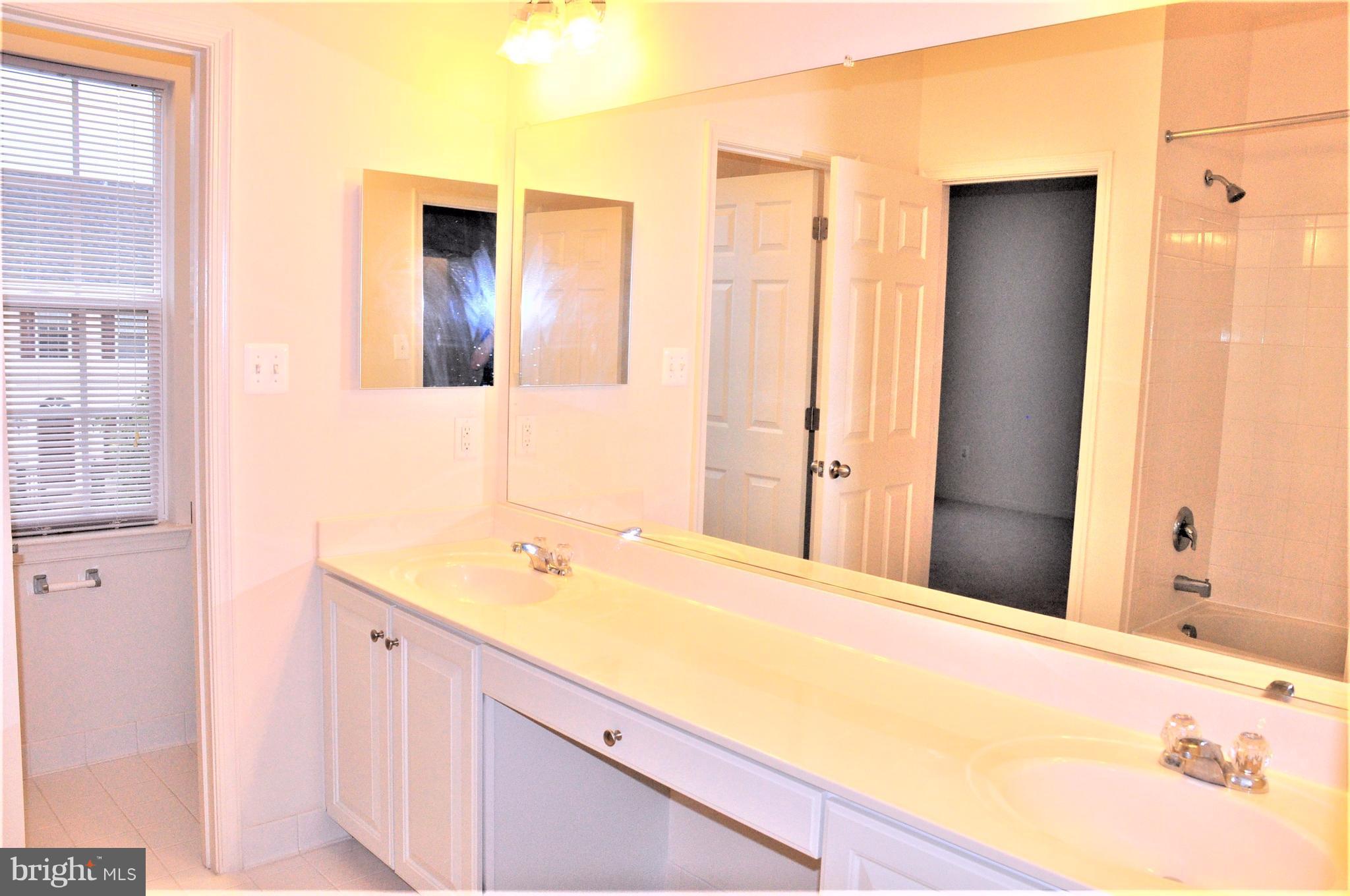 GREENWAY VILLAGE - Residential