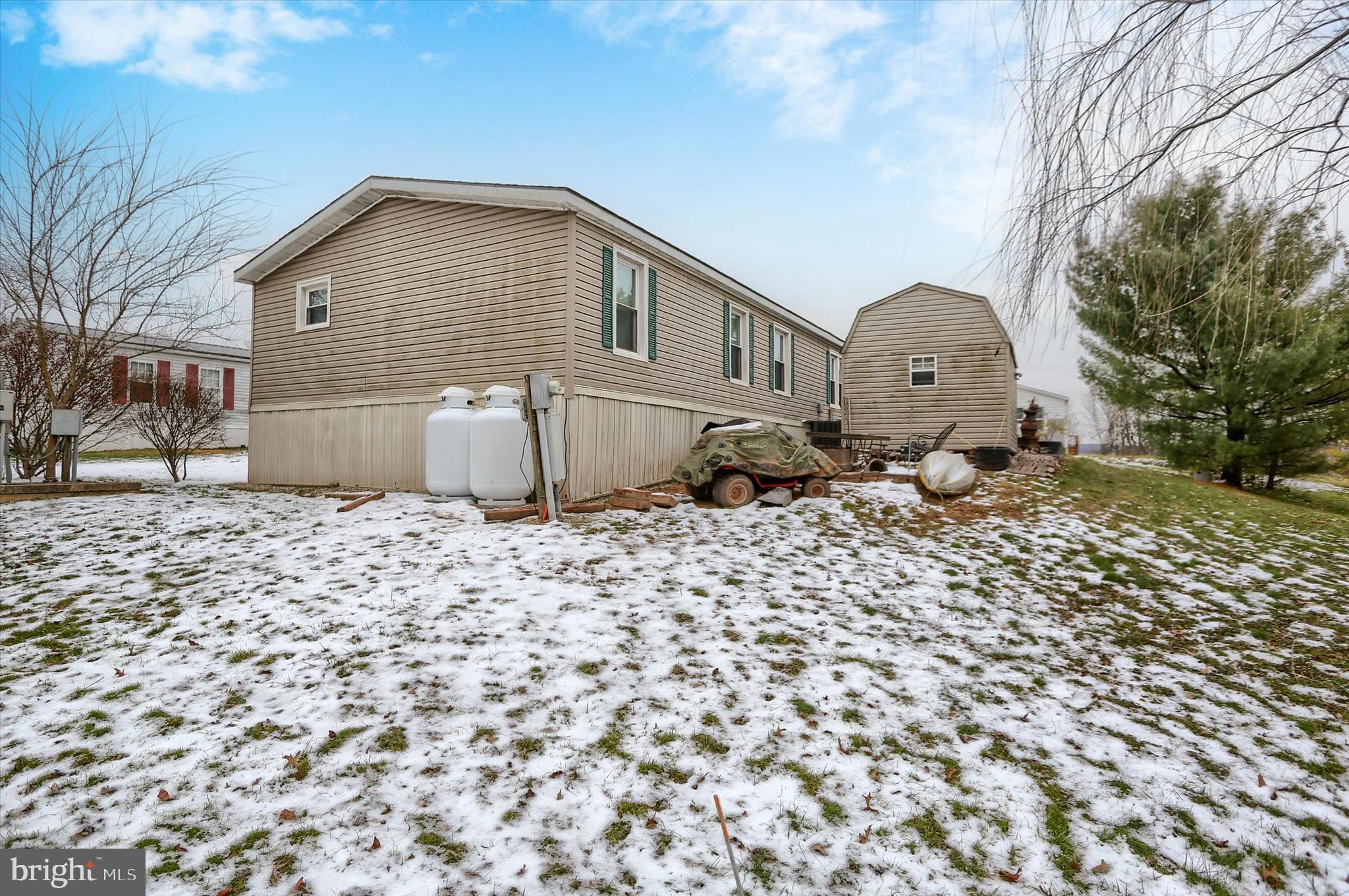 OLIVER COURT - Residential