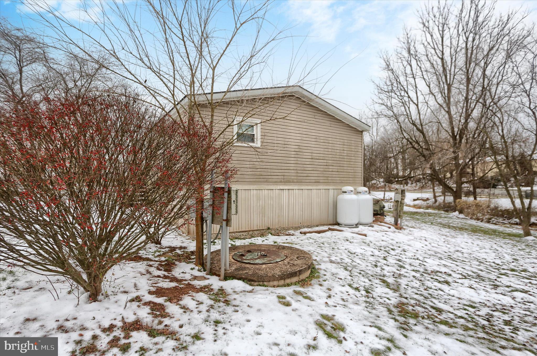 OLIVER COURT - Residential