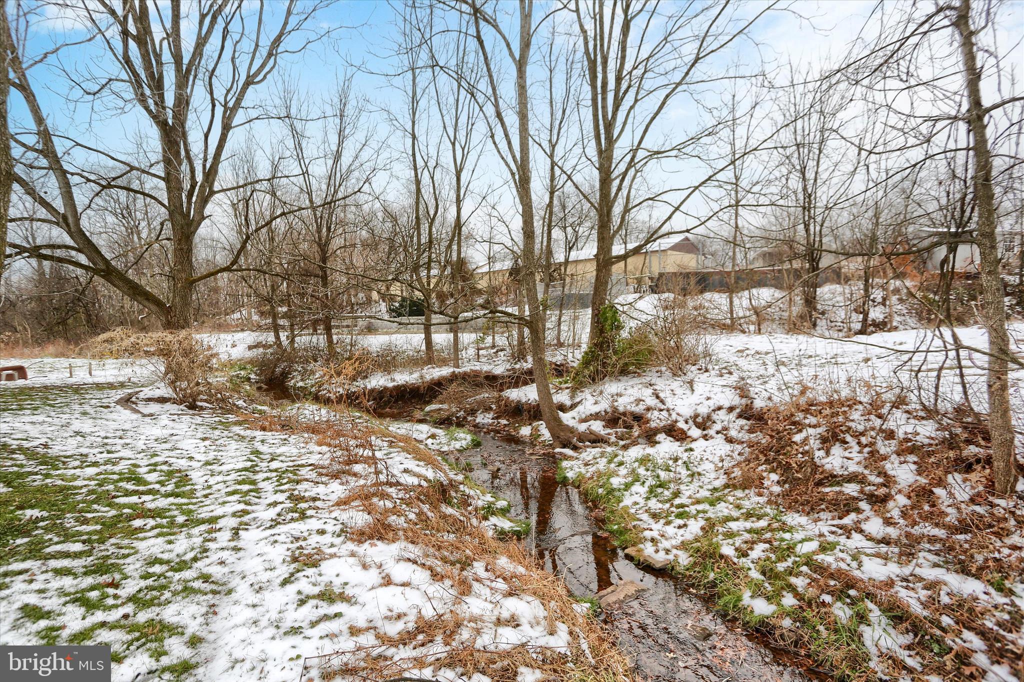 OLIVER COURT - Residential