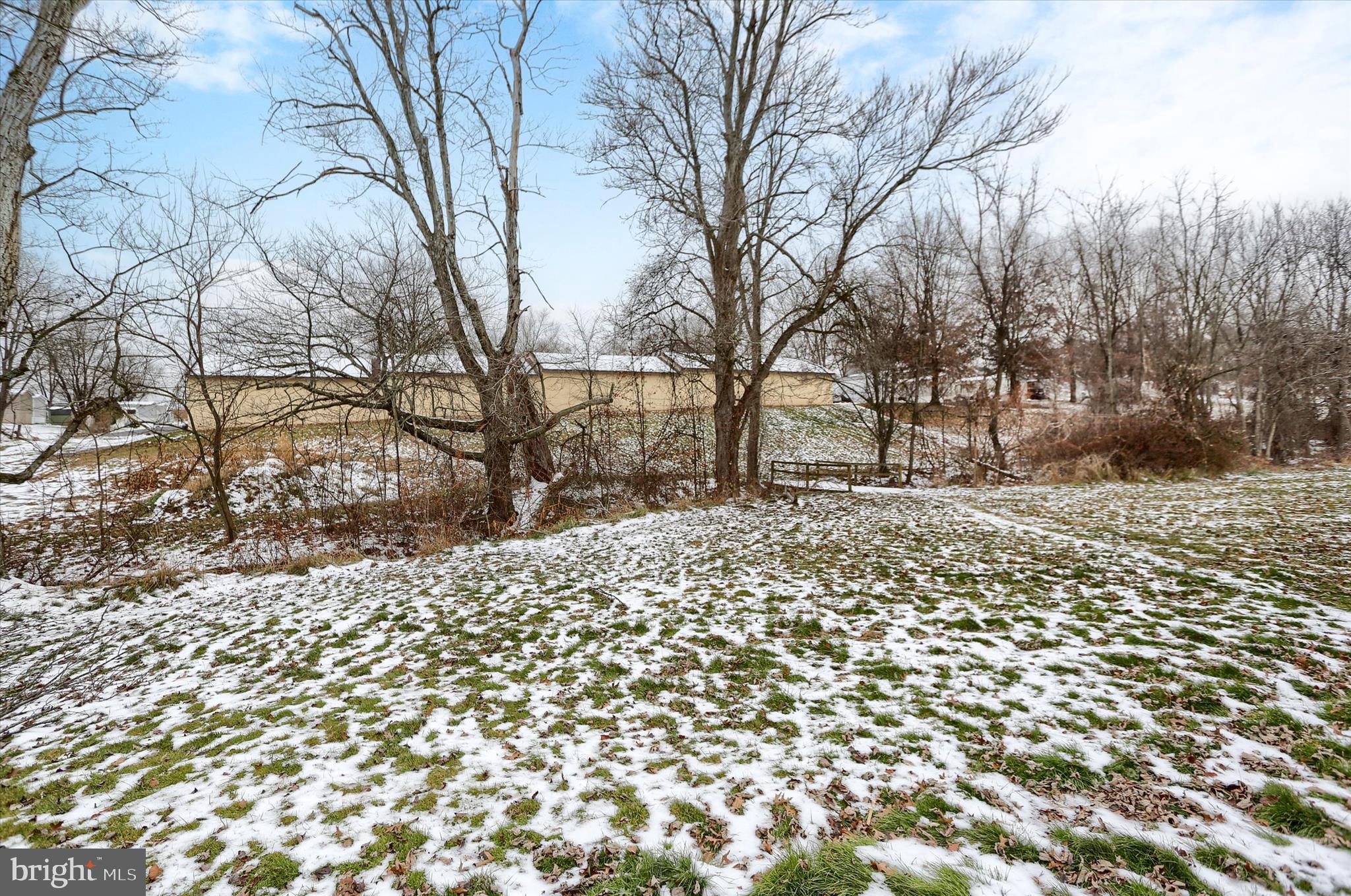 OLIVER COURT - Residential