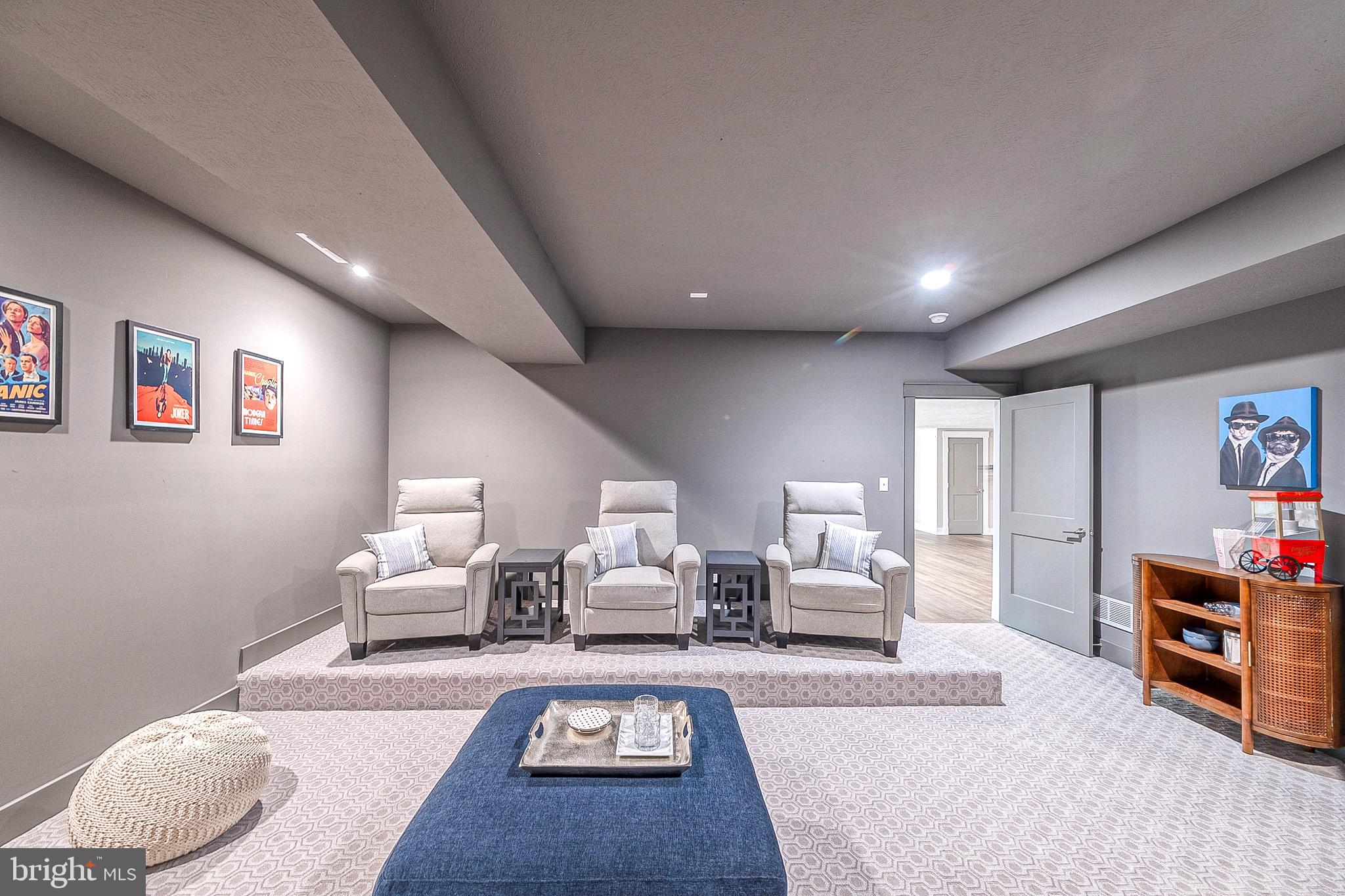 OAKWOOD - Residential
