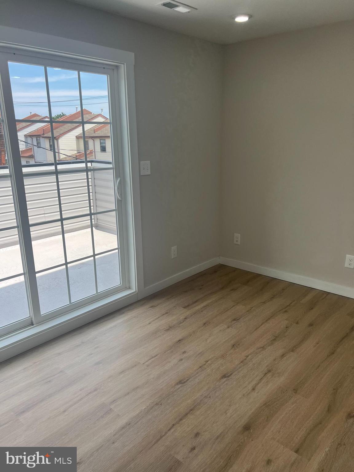 WEST KENSINGTON - Residential Lease