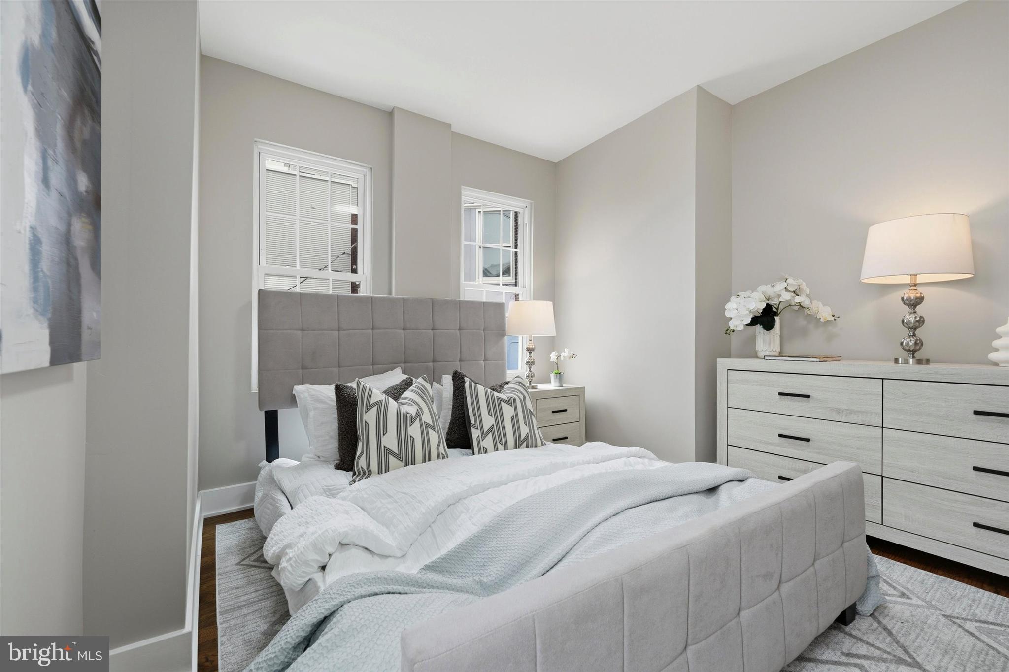 PHILADELPHIA - Residential