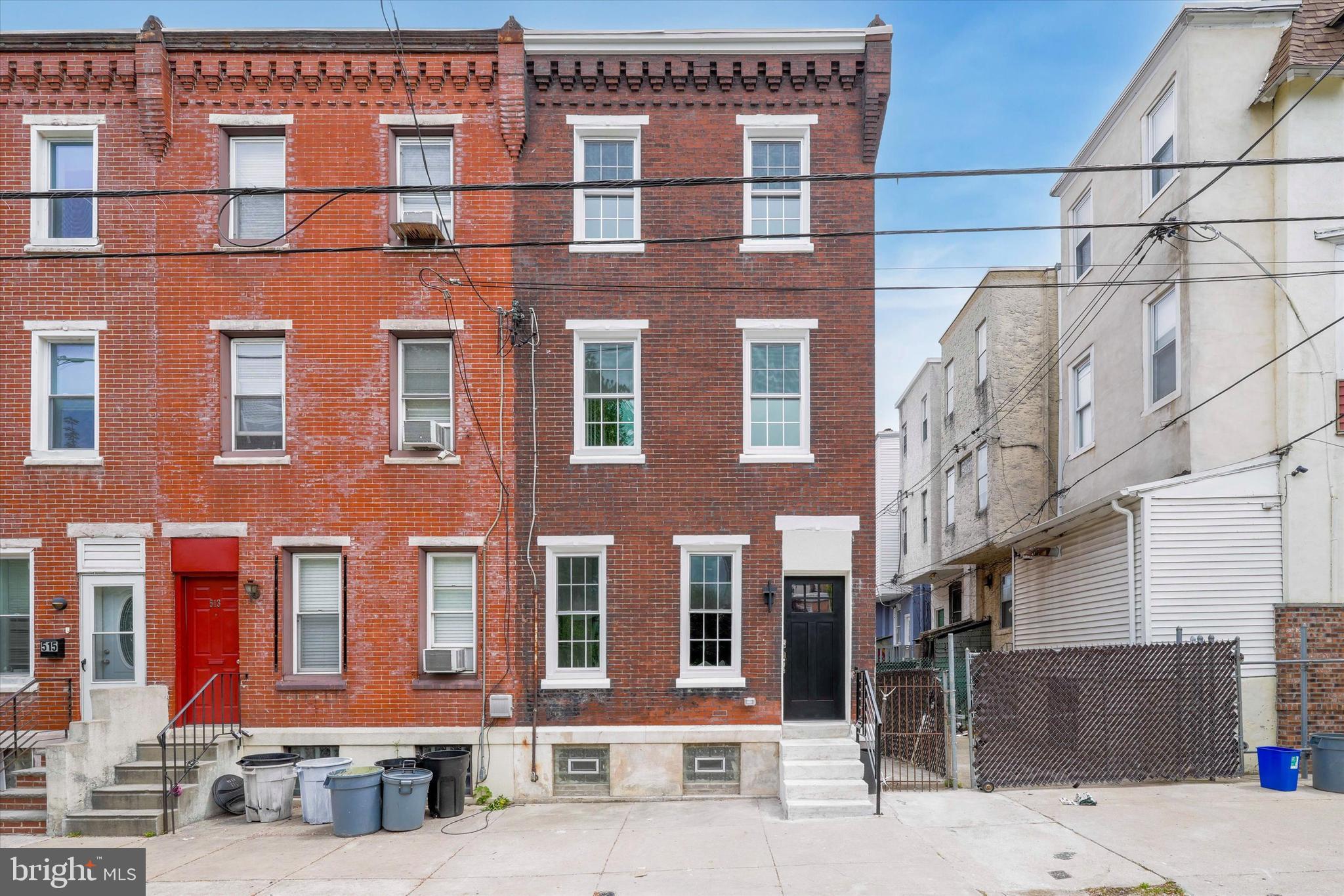 PHILADELPHIA - Residential