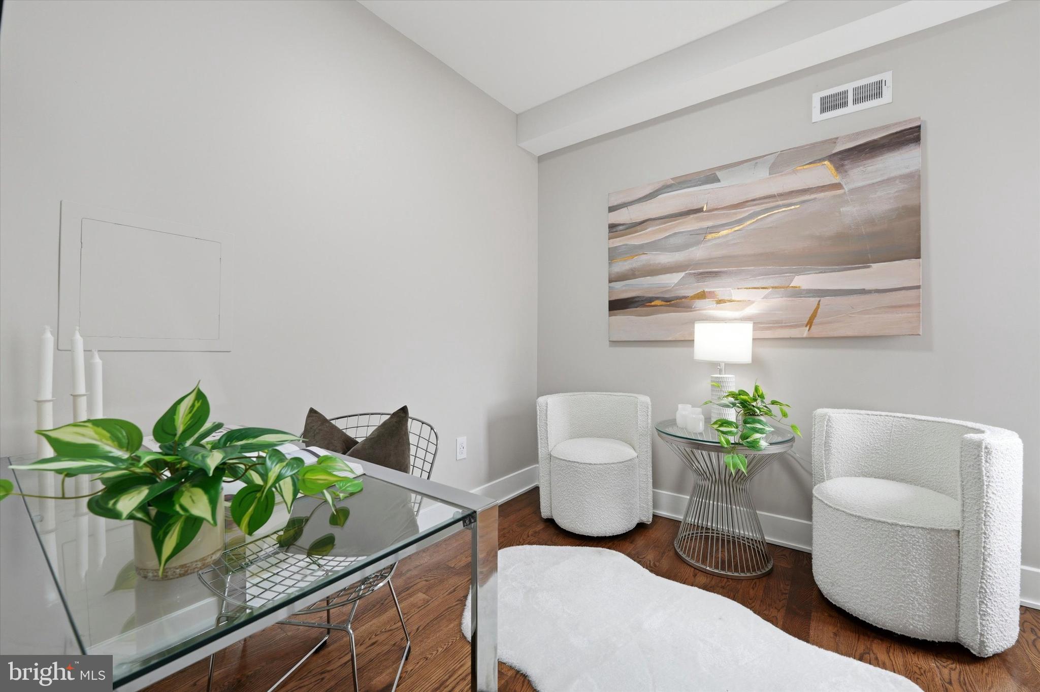 PHILADELPHIA - Residential