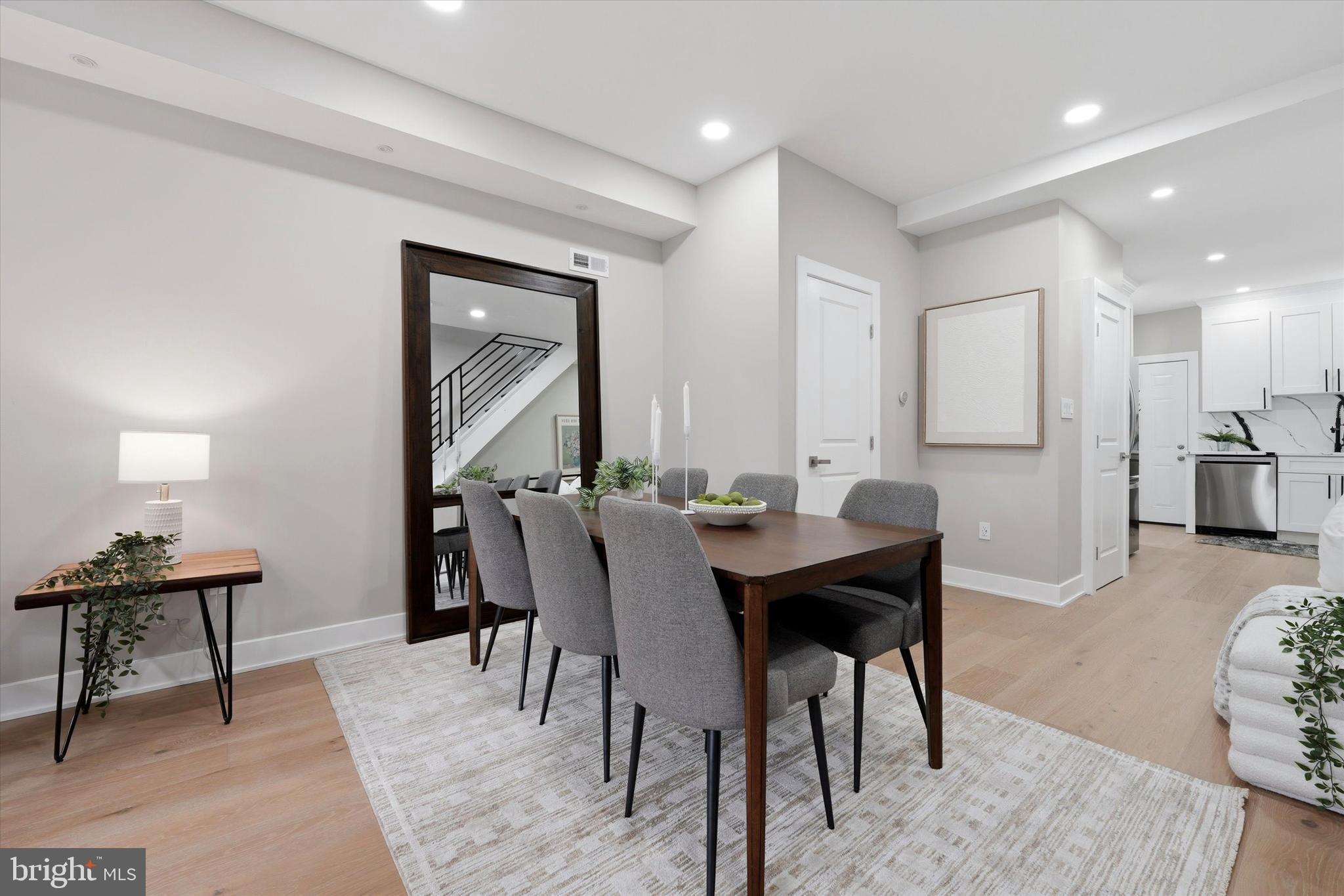 PHILADELPHIA - Residential