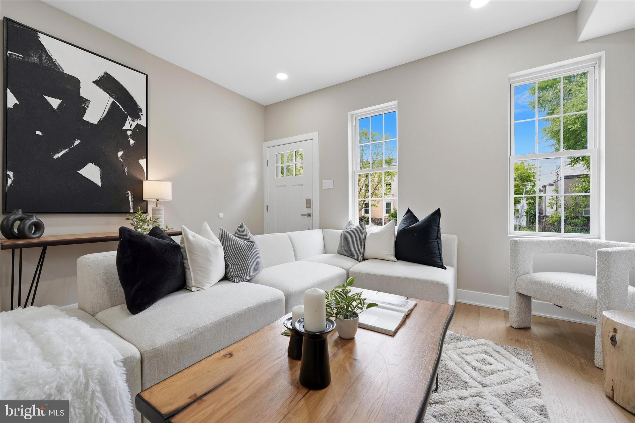 PHILADELPHIA - Residential