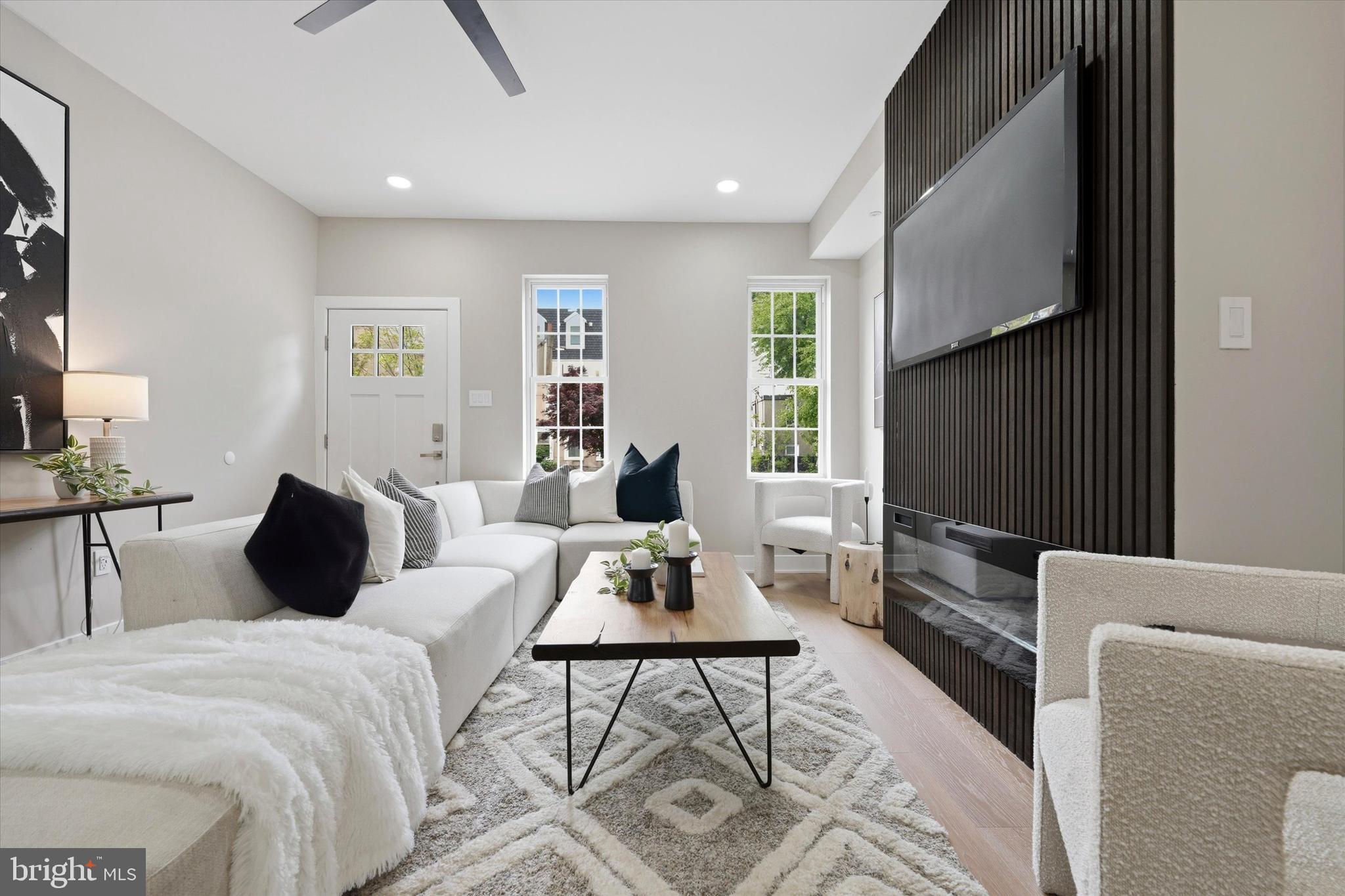 PHILADELPHIA - Residential