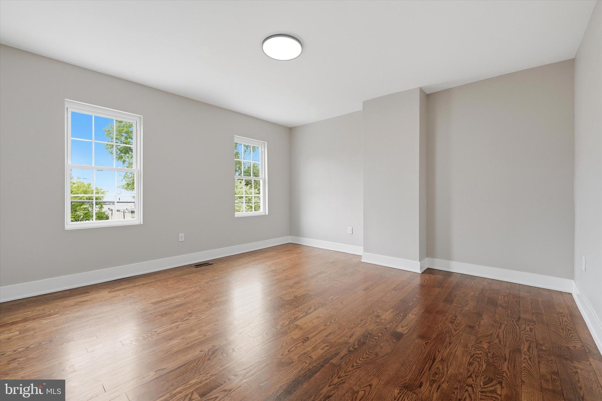 PHILADELPHIA - Residential