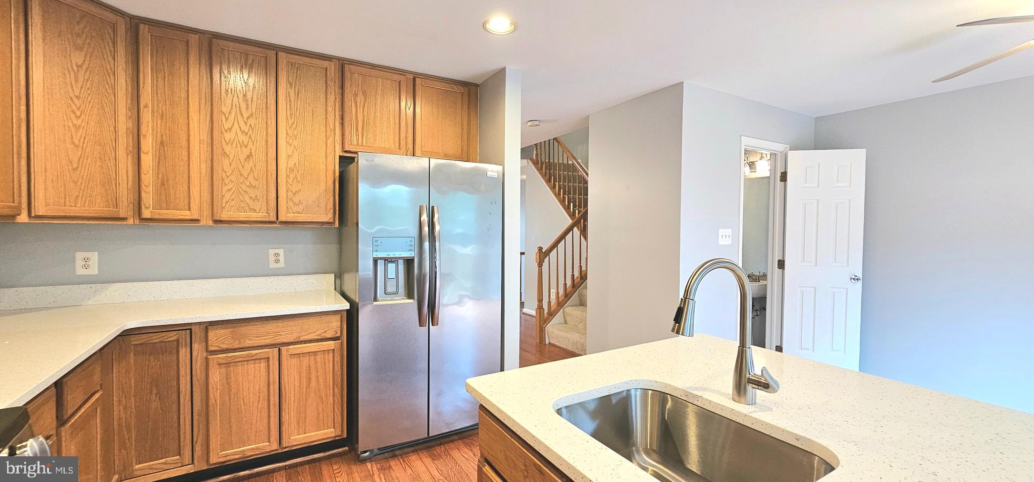 ISLAND CREEK - Residential