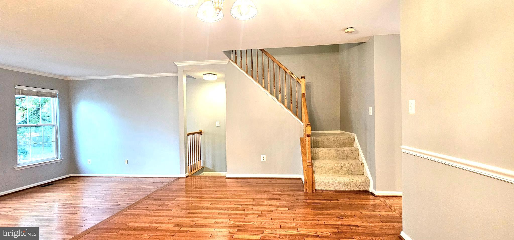 ISLAND CREEK - Residential