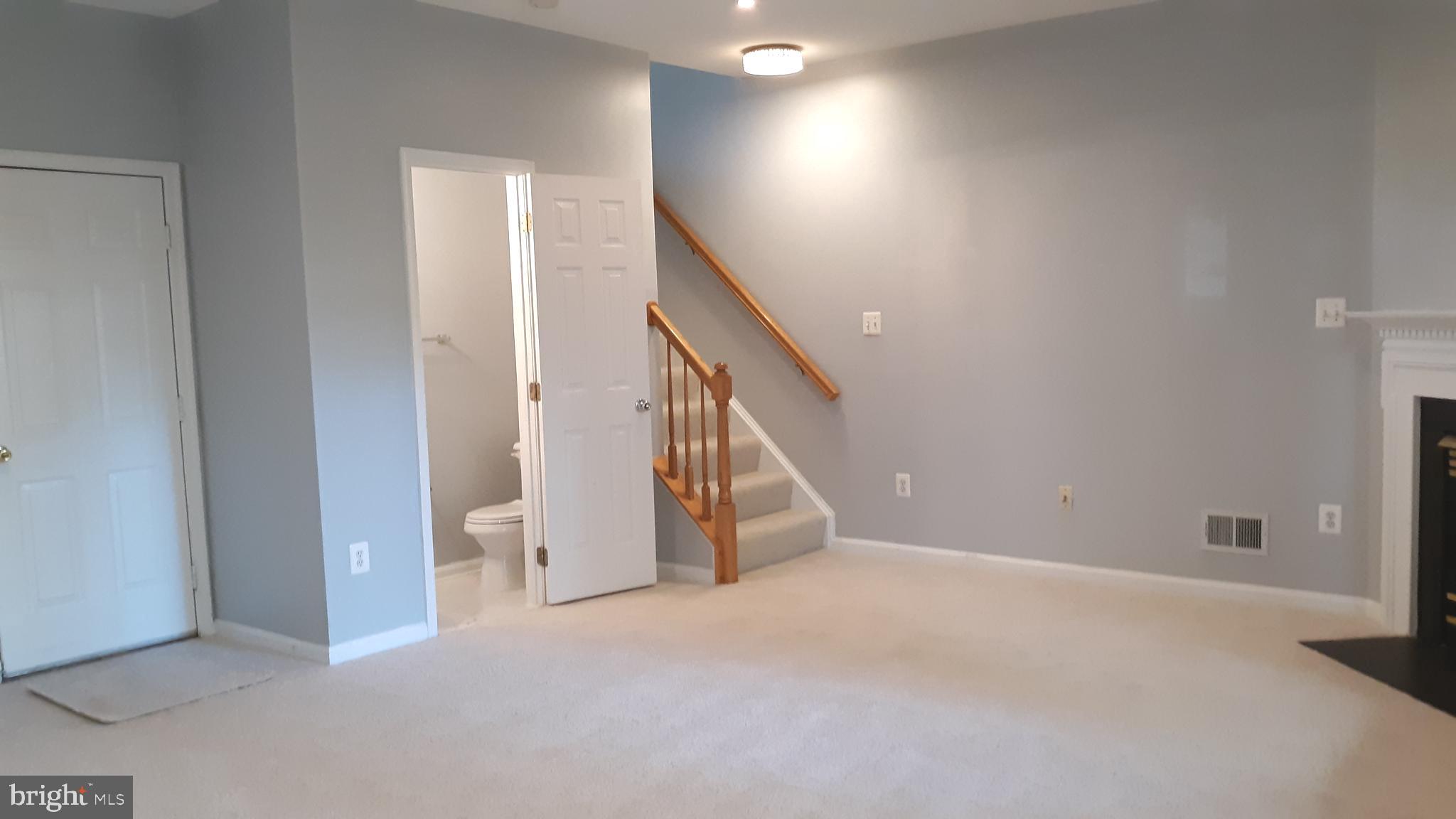 ISLAND CREEK - Residential