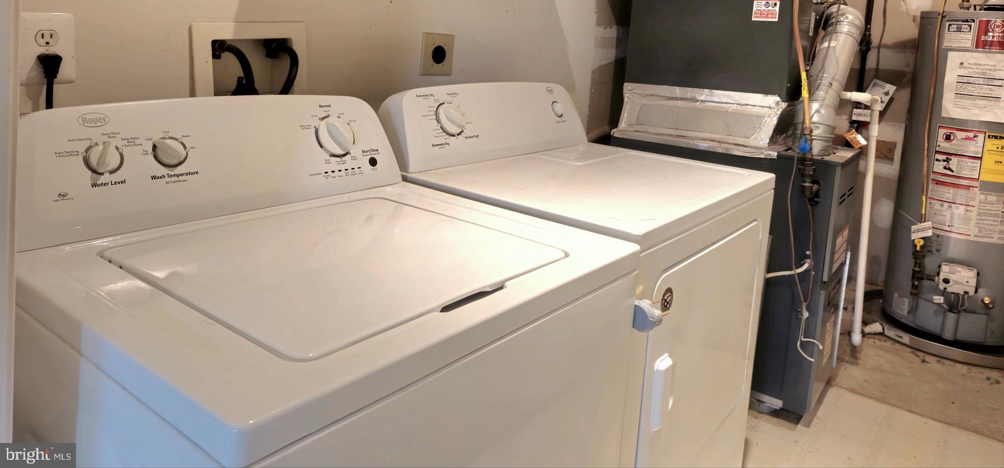 ISLAND CREEK - Residential