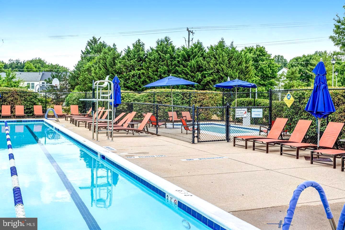 ISLAND CREEK - Residential