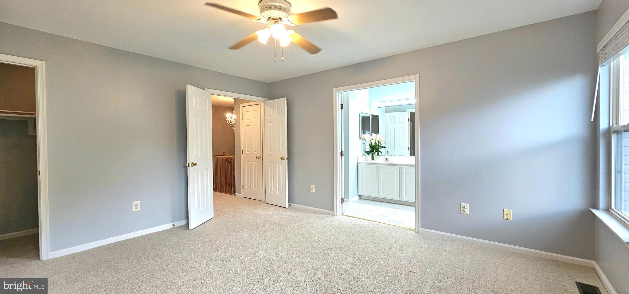 ISLAND CREEK - Residential