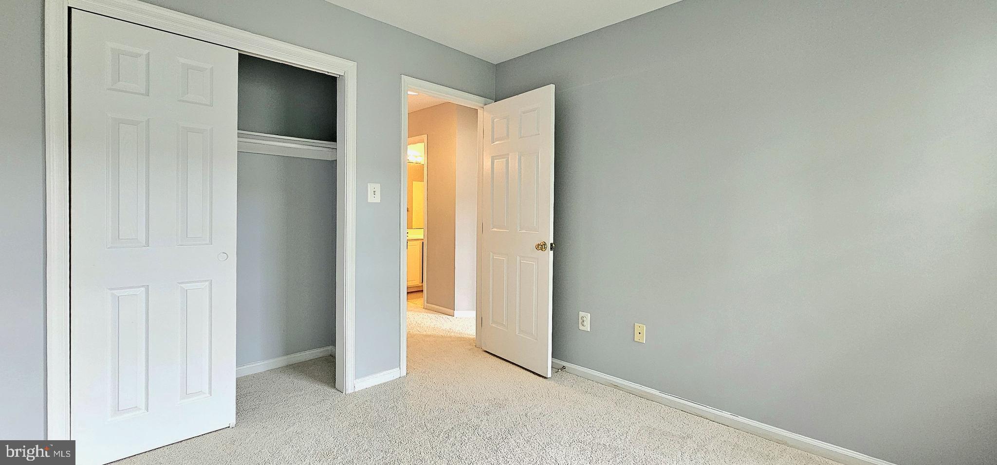 ISLAND CREEK - Residential