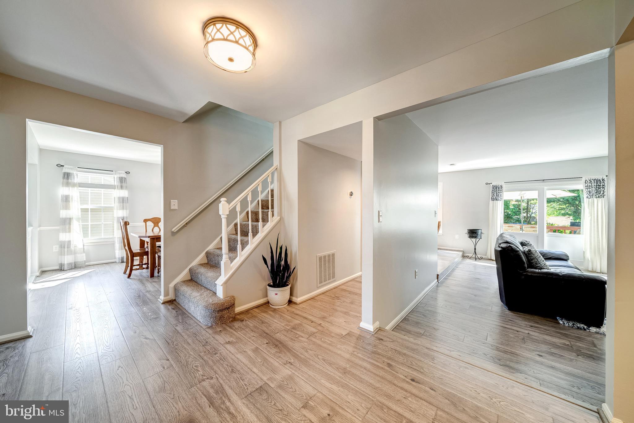 ENVIRONS/GLEN HEATHER - Residential