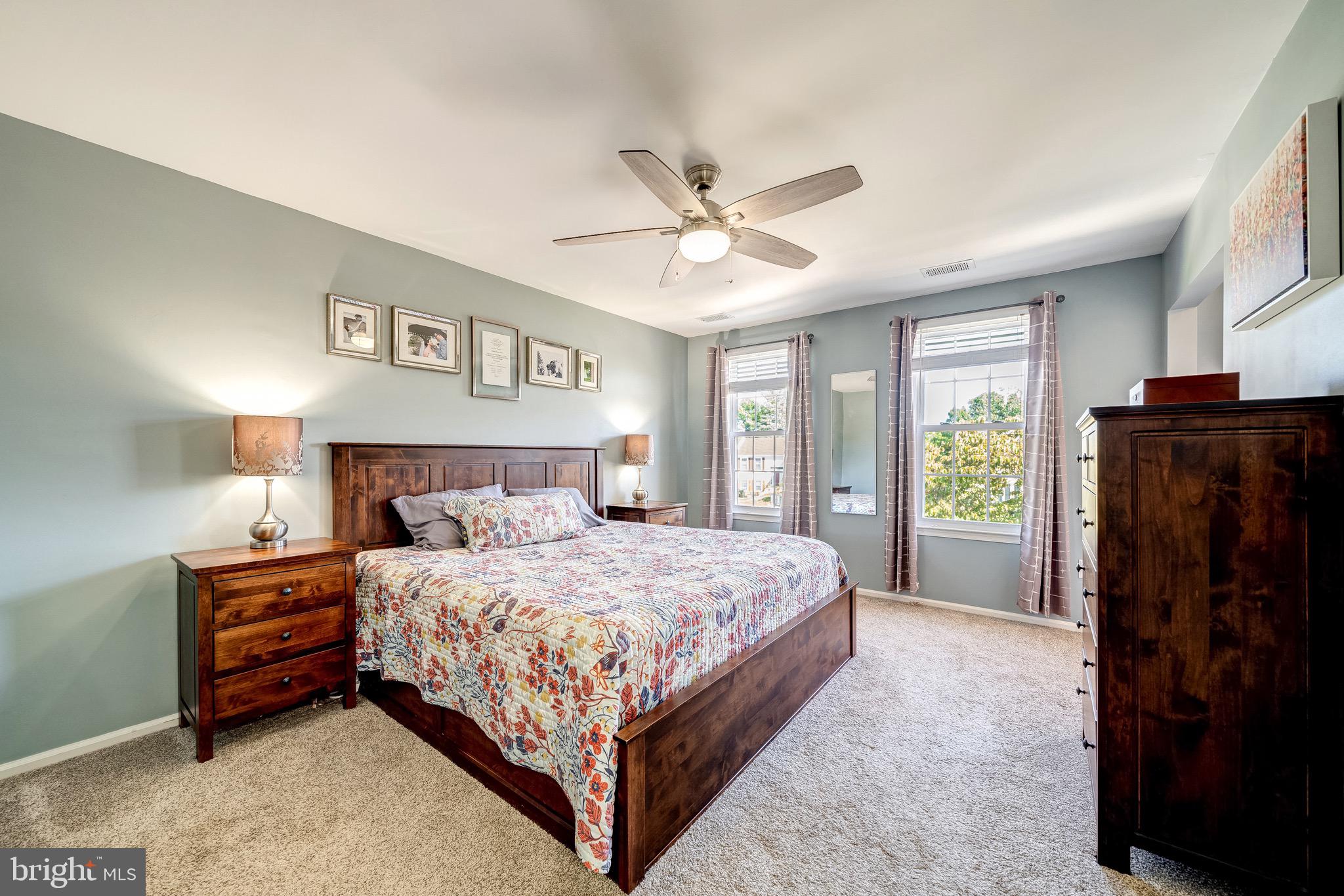 ENVIRONS/GLEN HEATHER - Residential