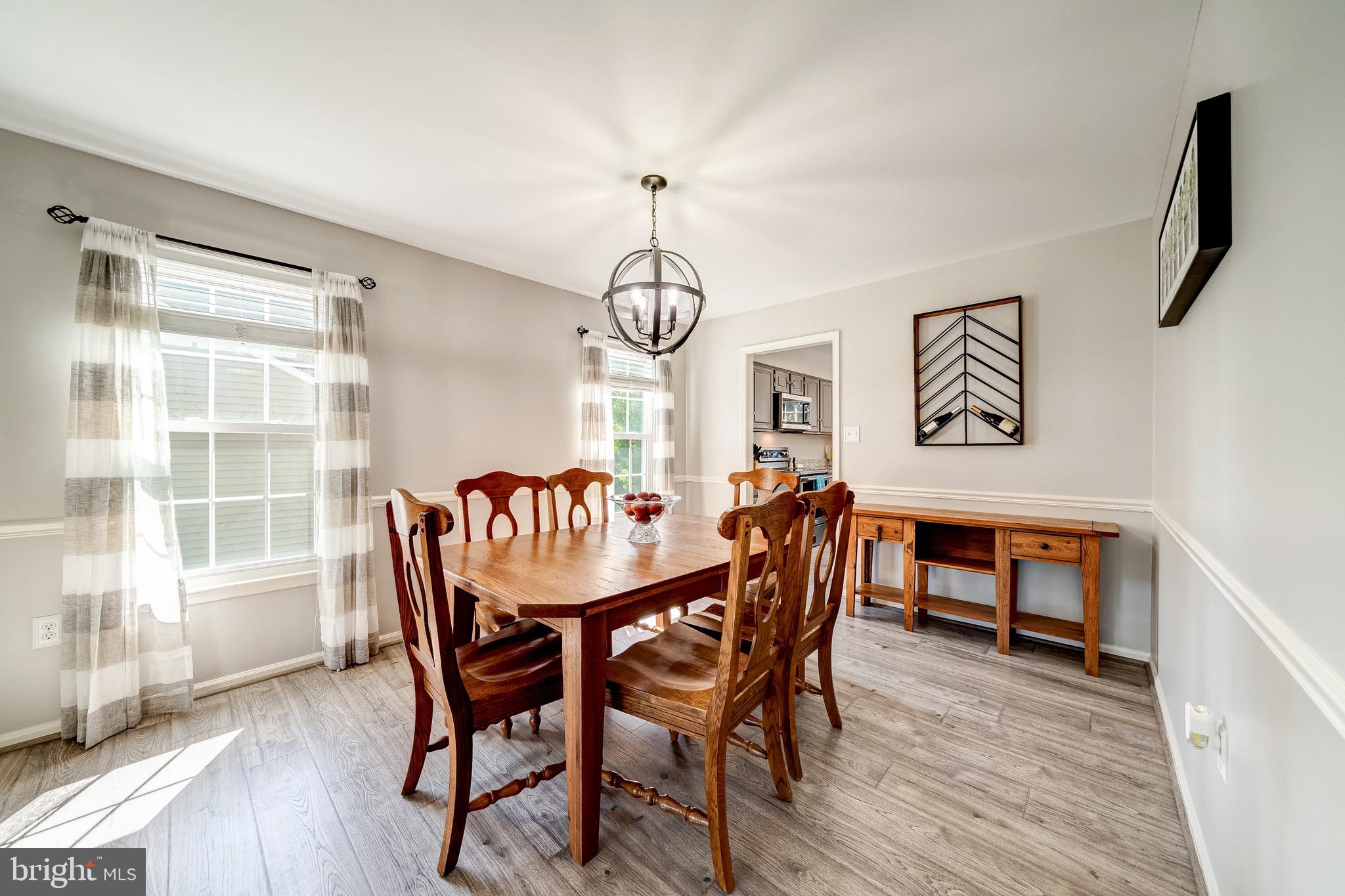 ENVIRONS/GLEN HEATHER - Residential