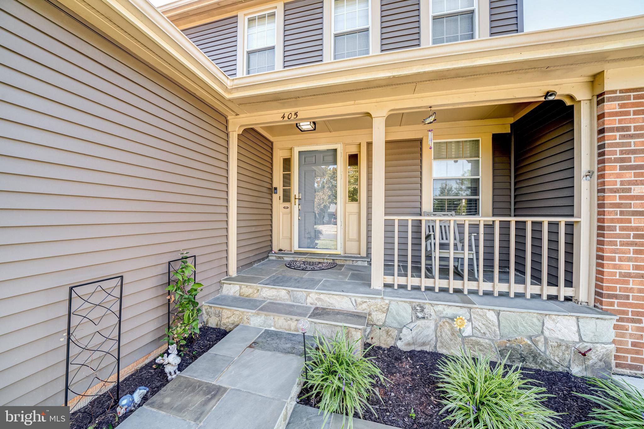 ENVIRONS/GLEN HEATHER - Residential