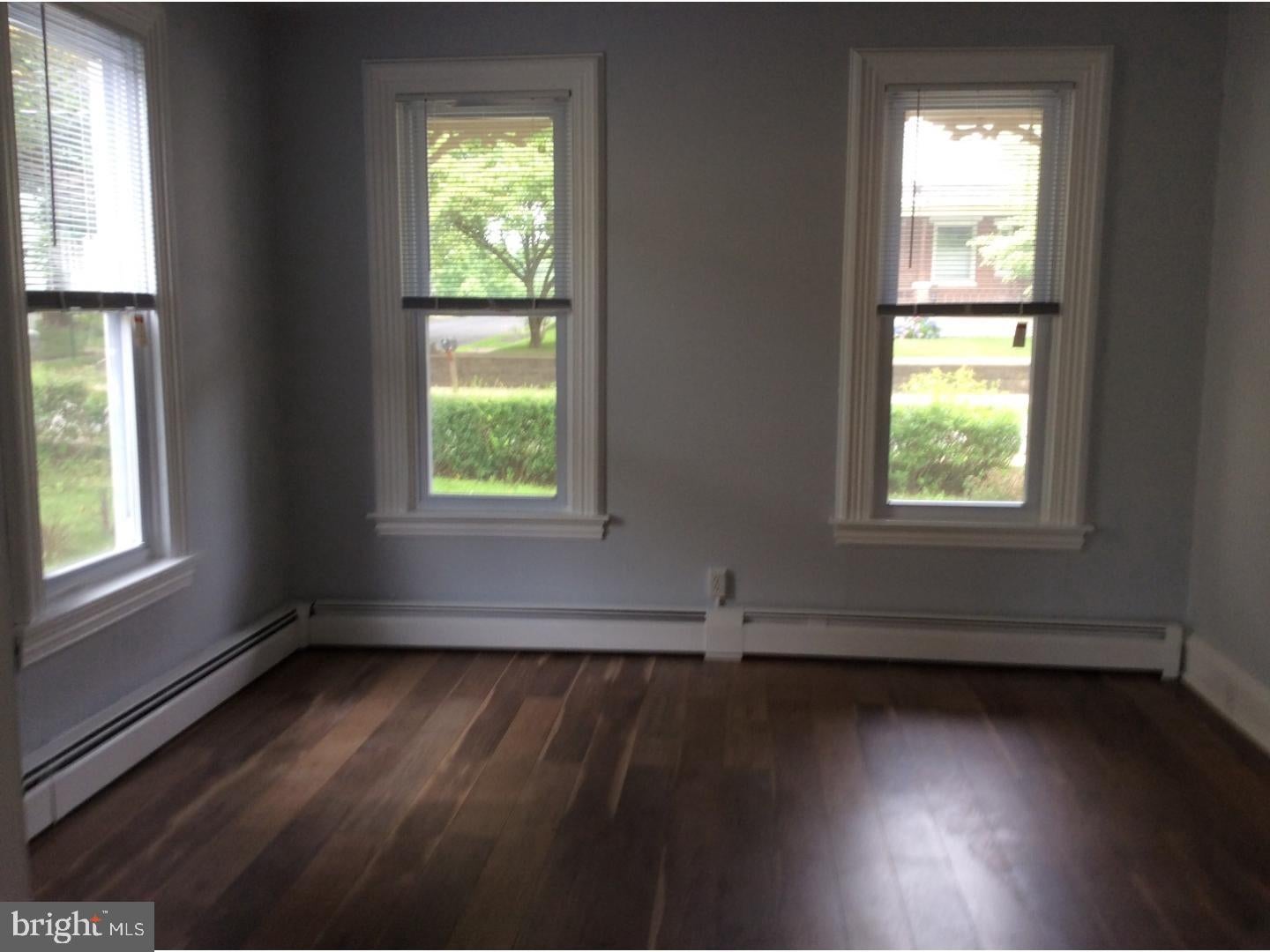 1041 E SCHUYLKILL ROAD