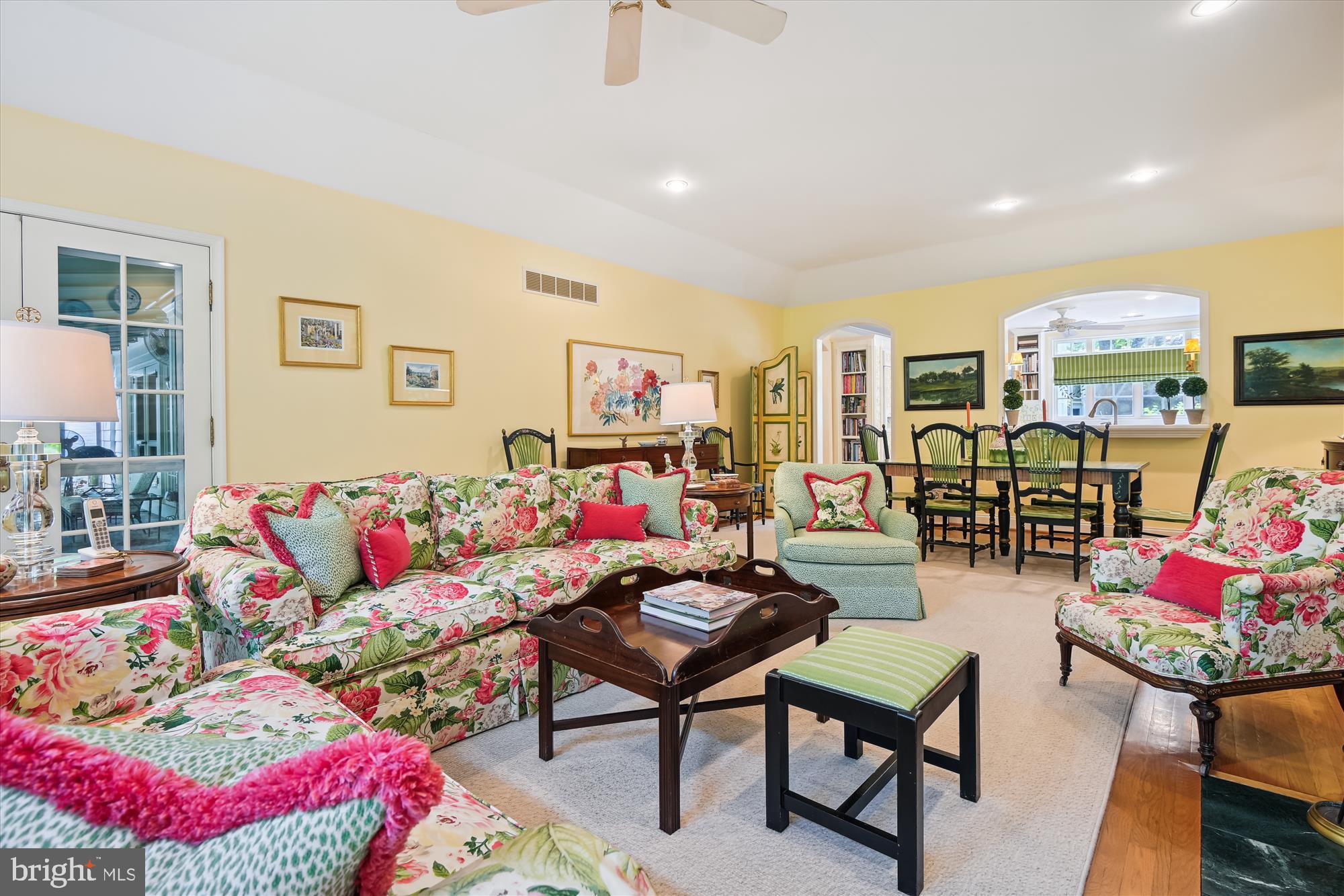 RUXTON - Residential