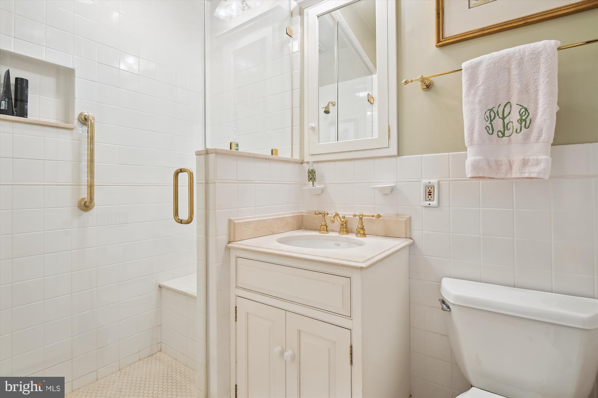 RUXTON - Residential