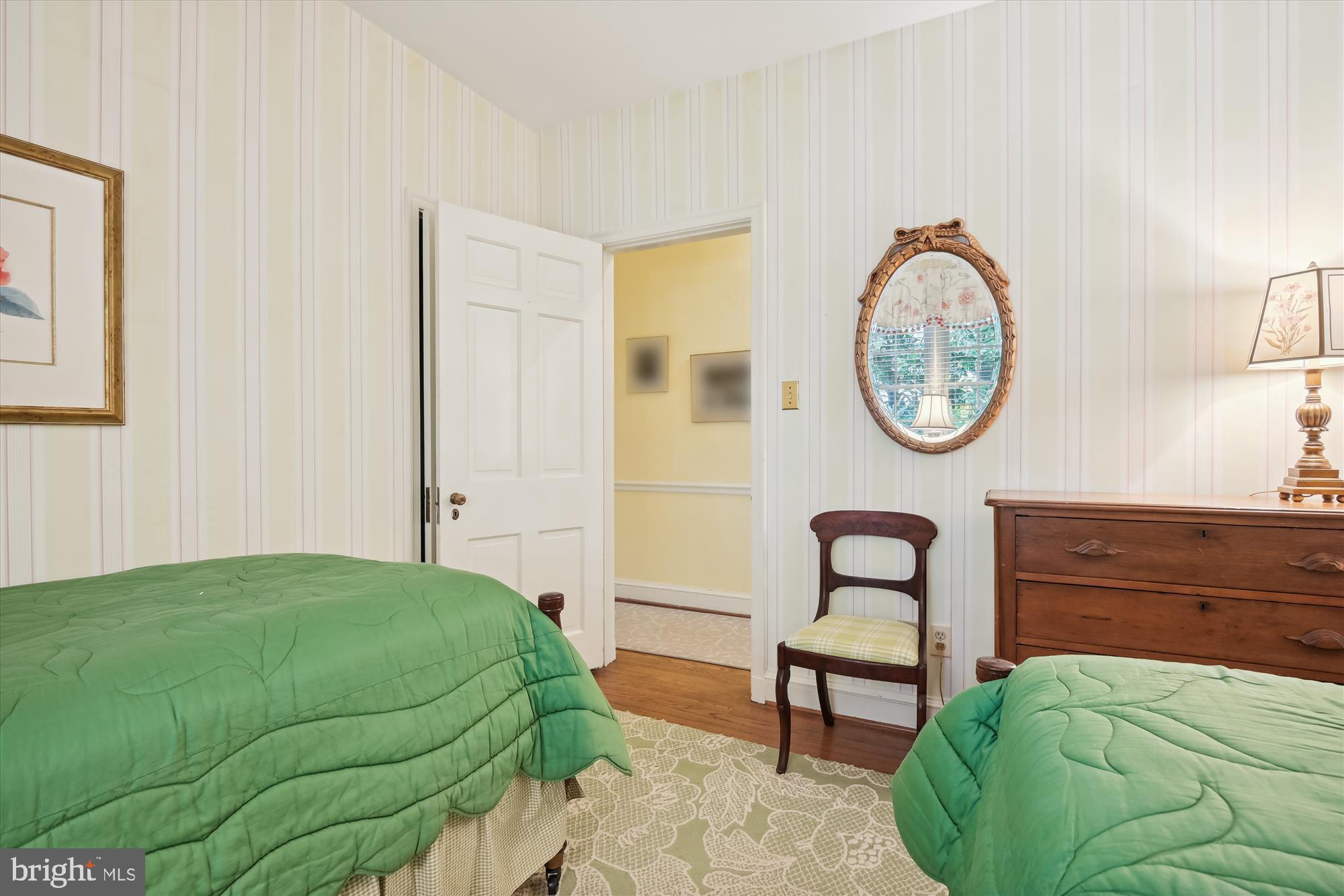 RUXTON - Residential