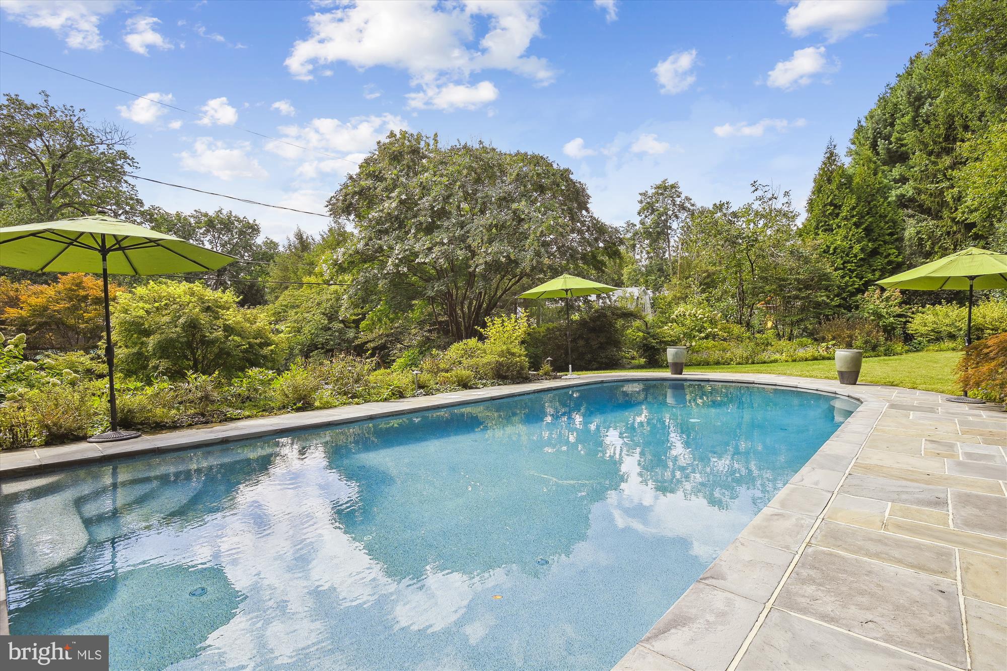 RUXTON - Residential