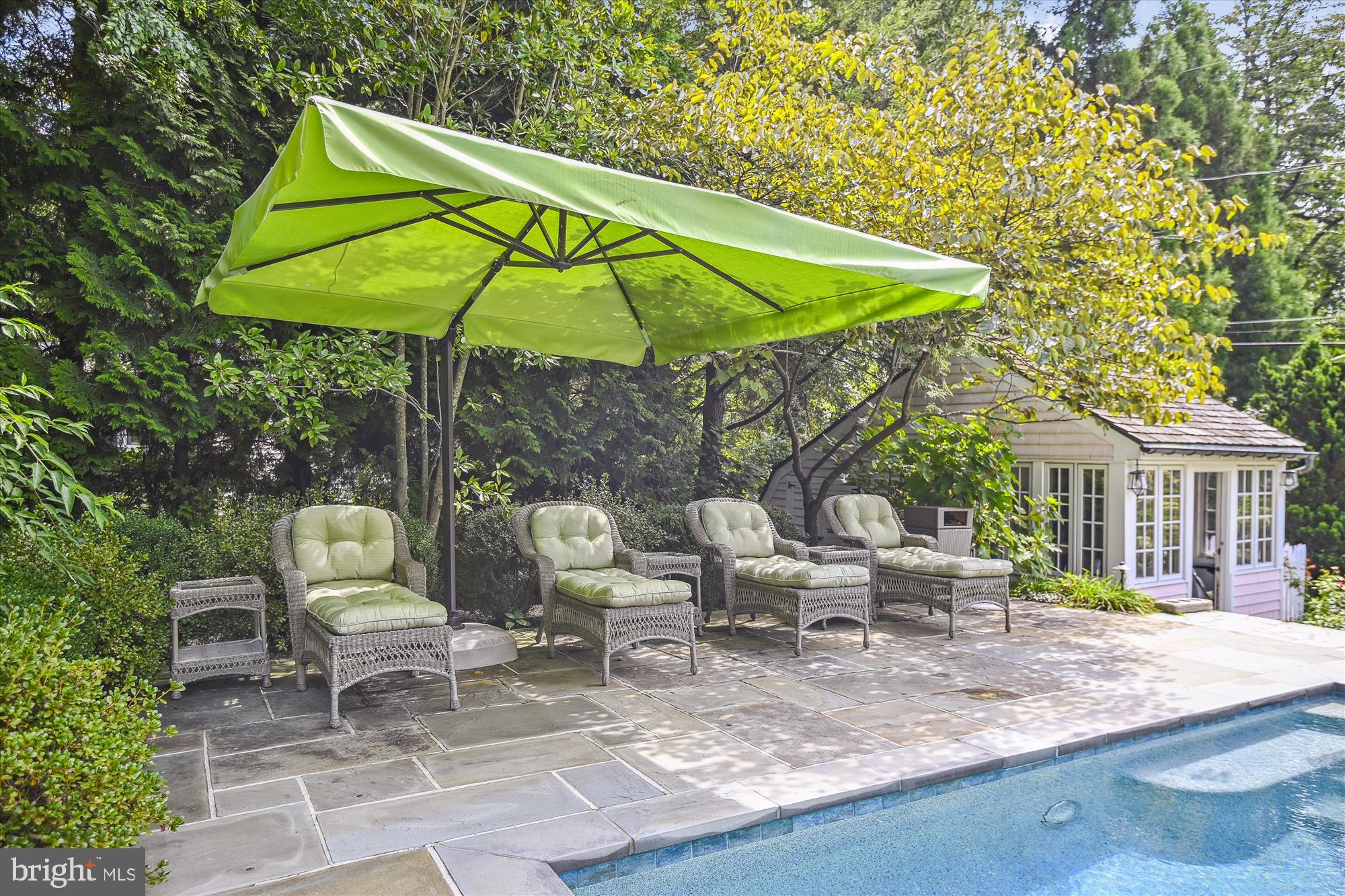 RUXTON - Residential