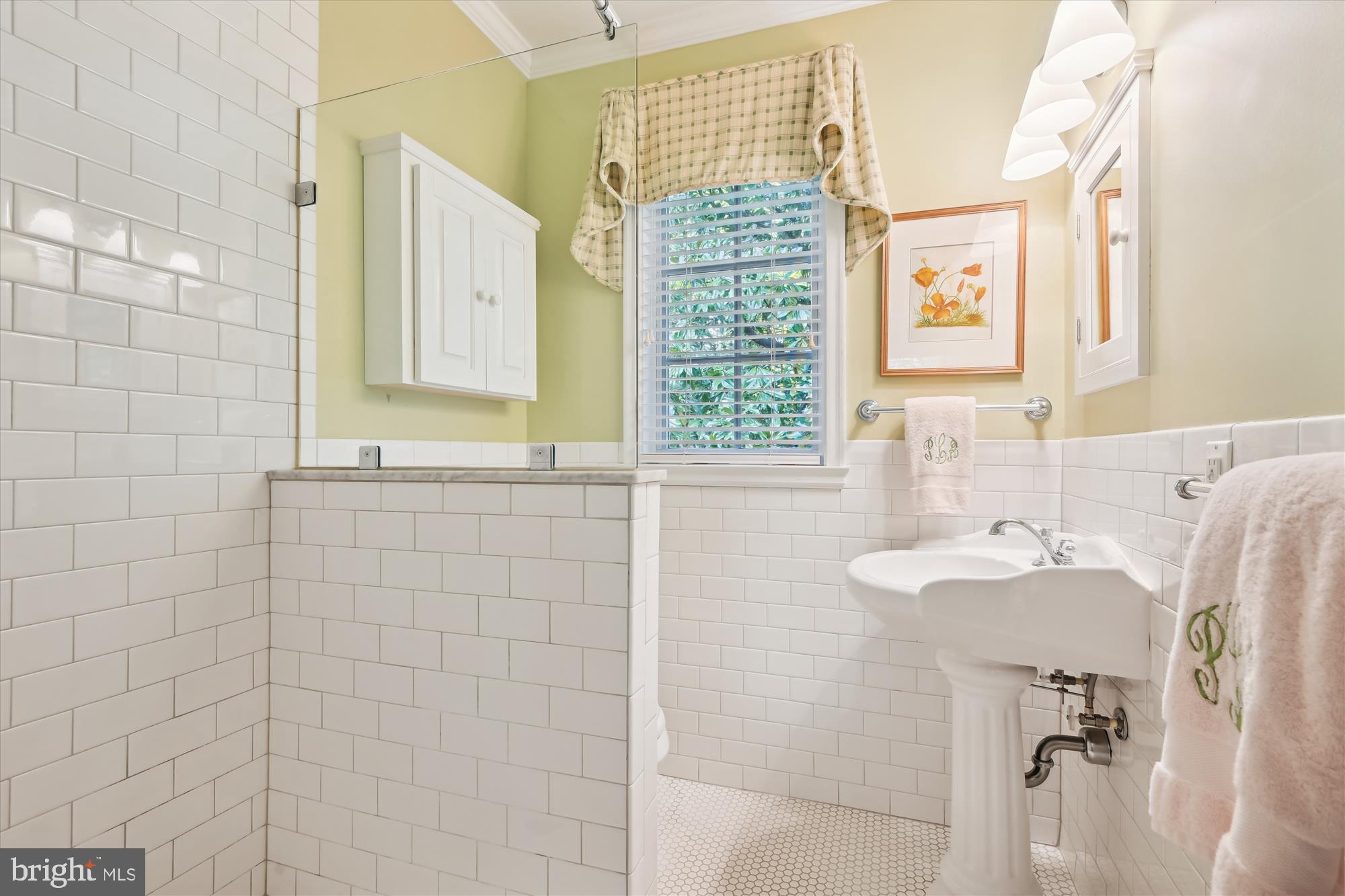 RUXTON - Residential