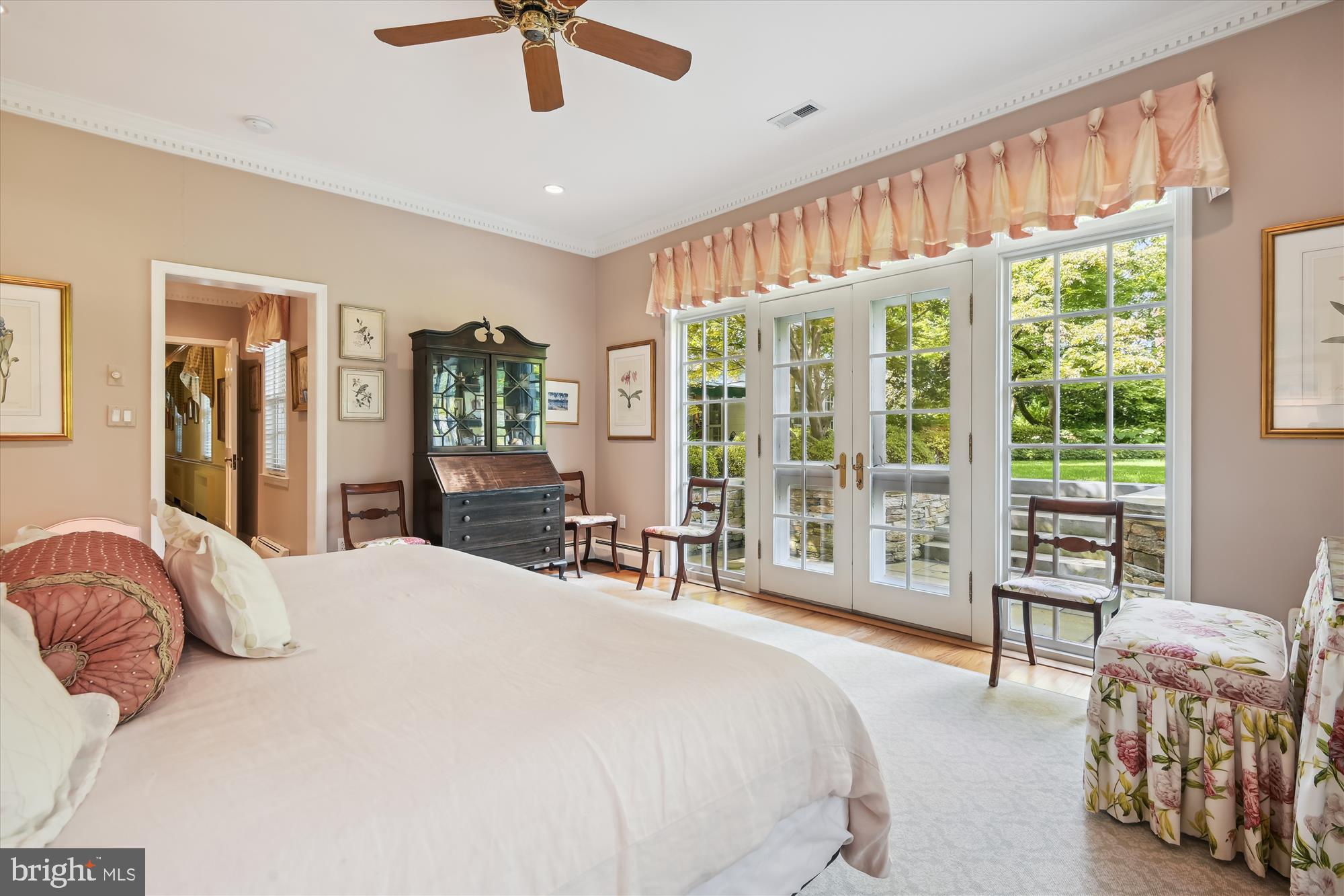 RUXTON - Residential