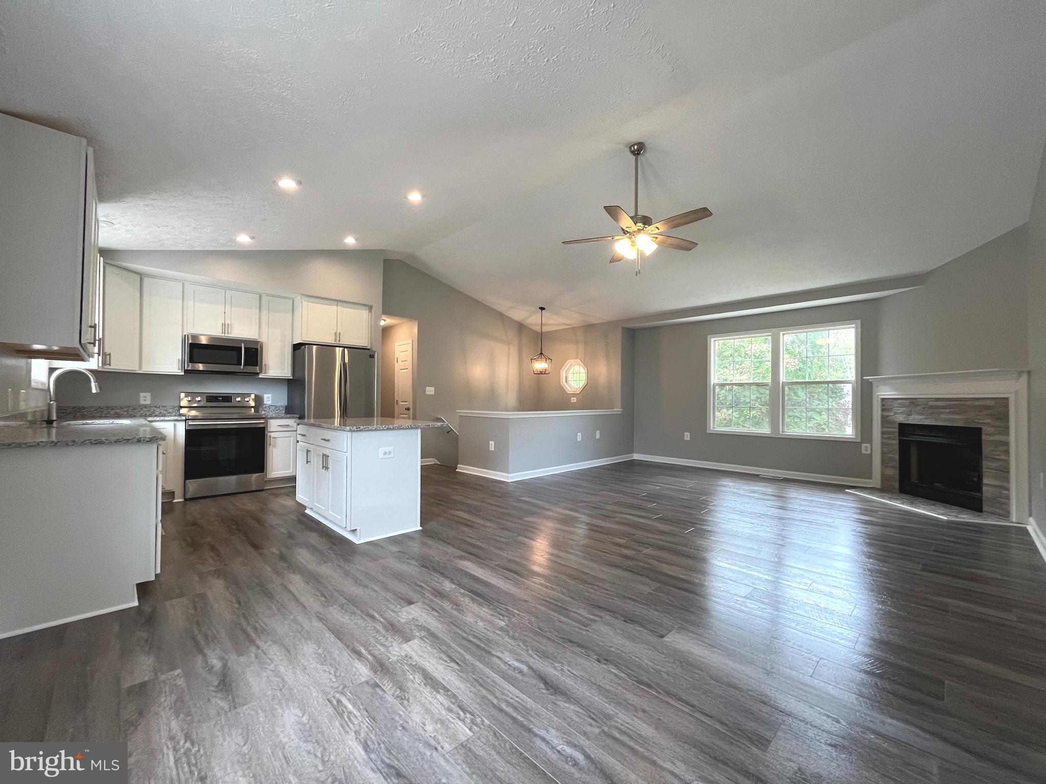 EVITTS RUN ESTATES - Residential