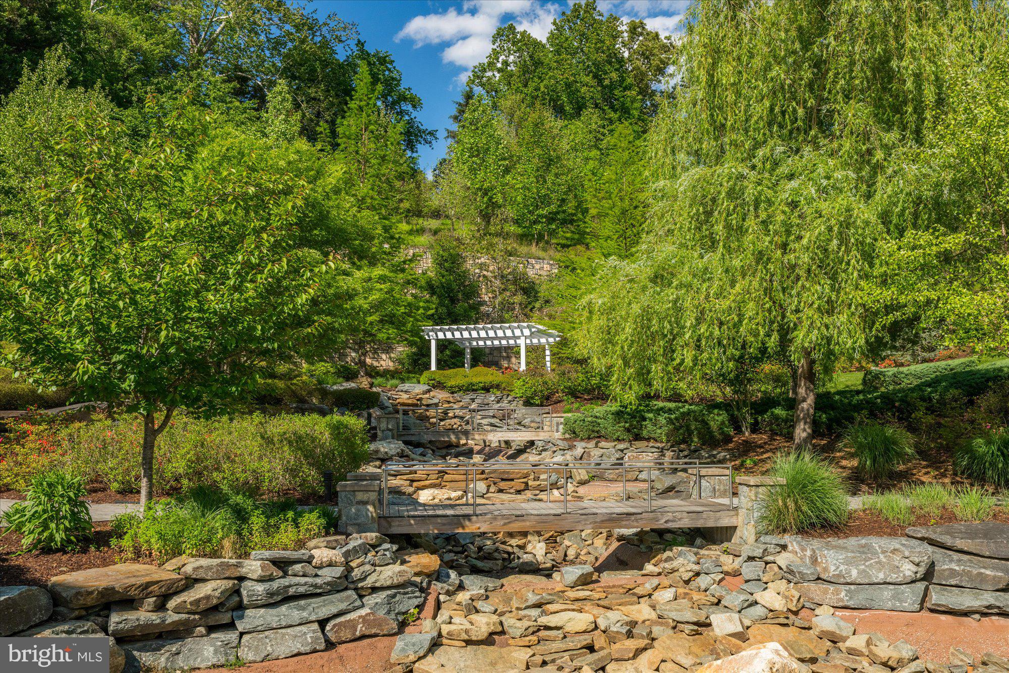 QUARRY SPRINGS - Residential