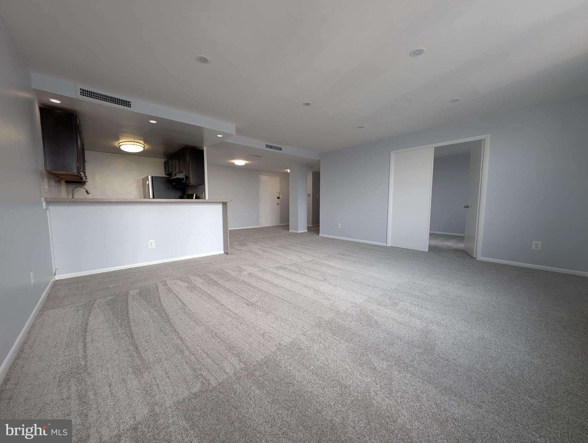 4600 DUKE STREET 622