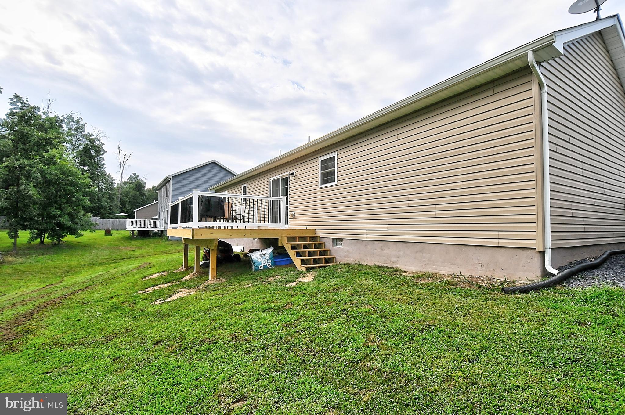 MIDDLE CREEK MANOR - Residential