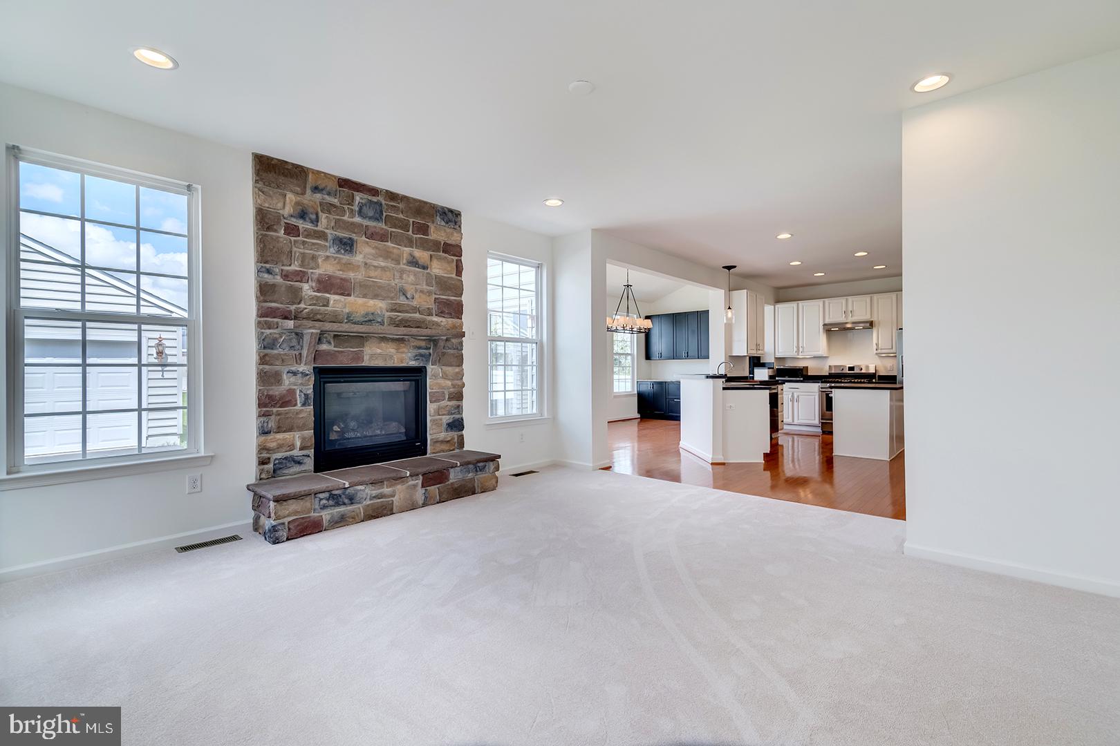 327 CARLTON DRIVE