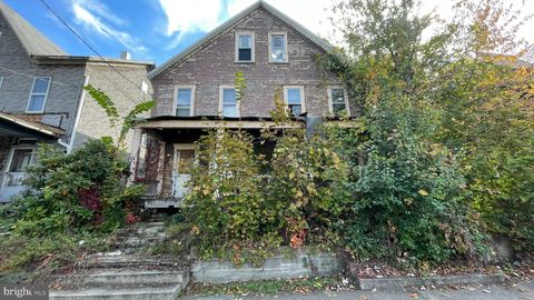 Multifamily For Sale - 708 Coleman Avenue<br/> JOHNSTOWN, PA 15902