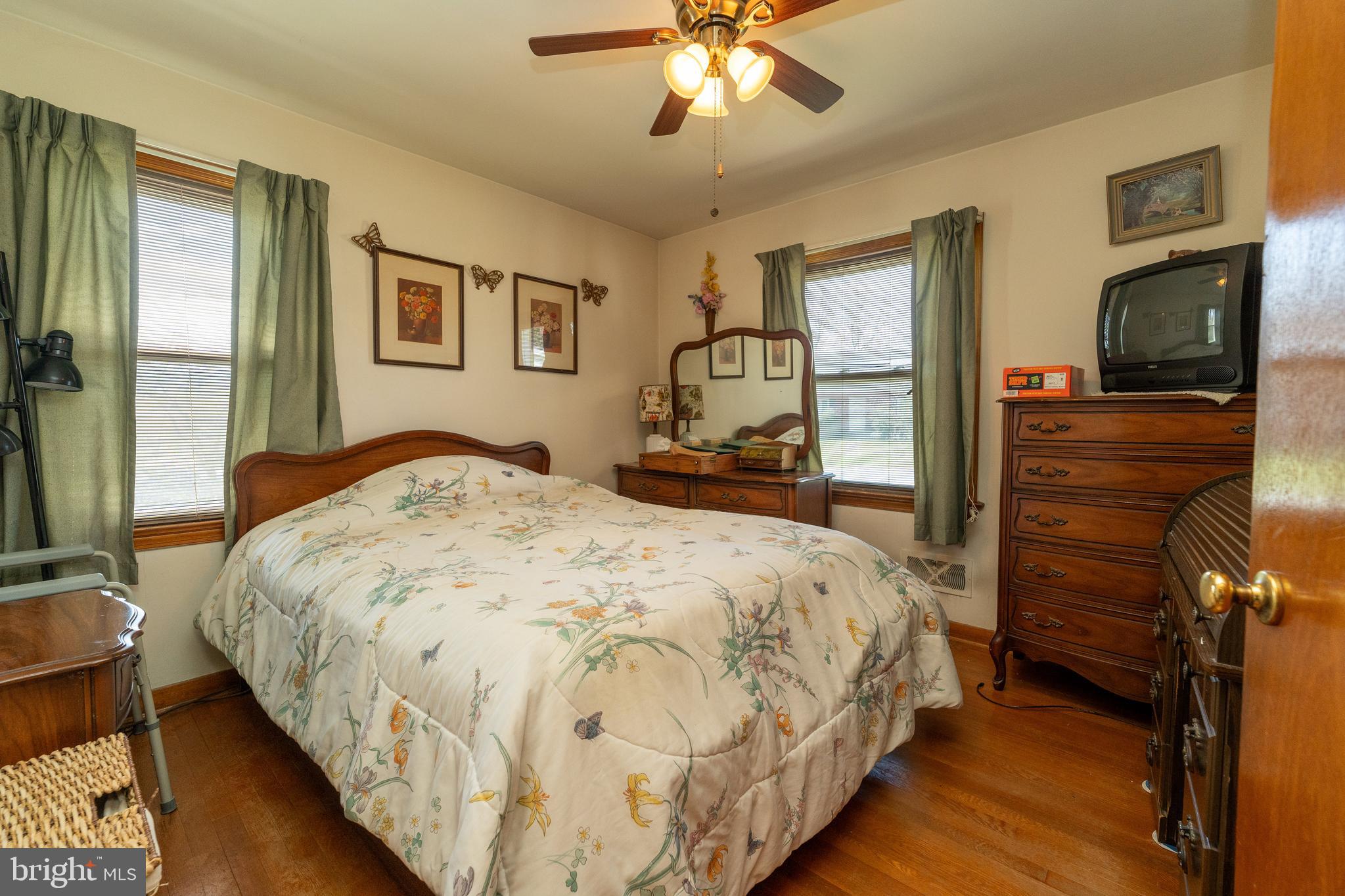 WOODLAND PARK - Residential