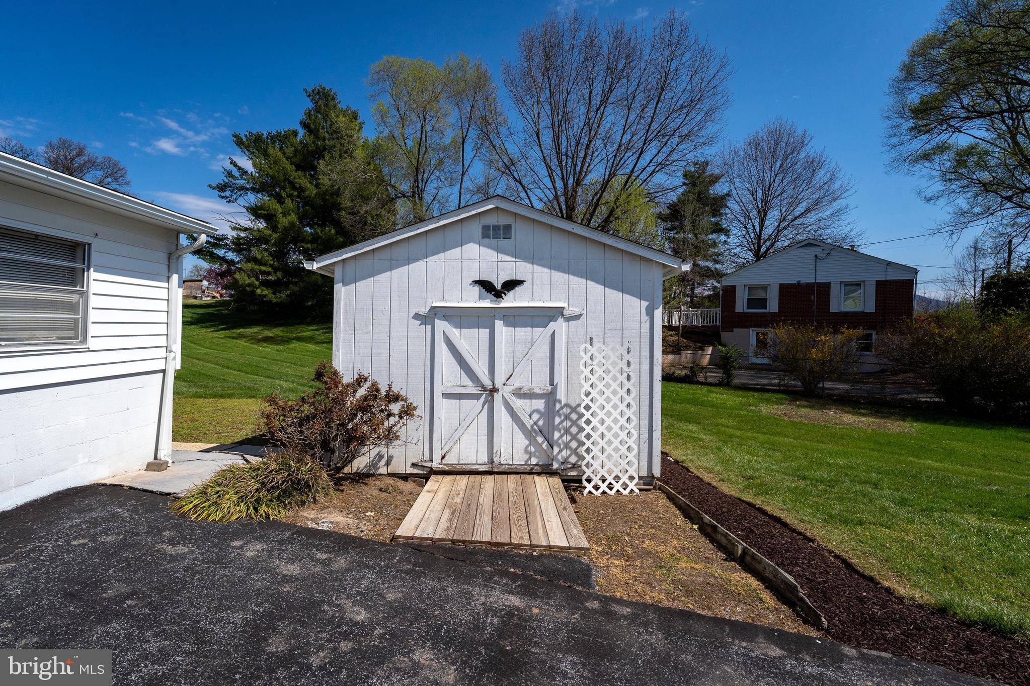 WOODLAND PARK - Residential