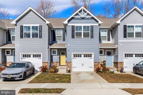Townhouse For Sale - 17 Southwind Drive<br/> BLACKWOOD, NJ 08012